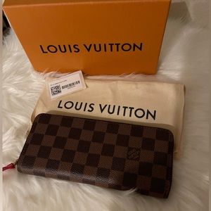 Authentic LV Clemence Wallet